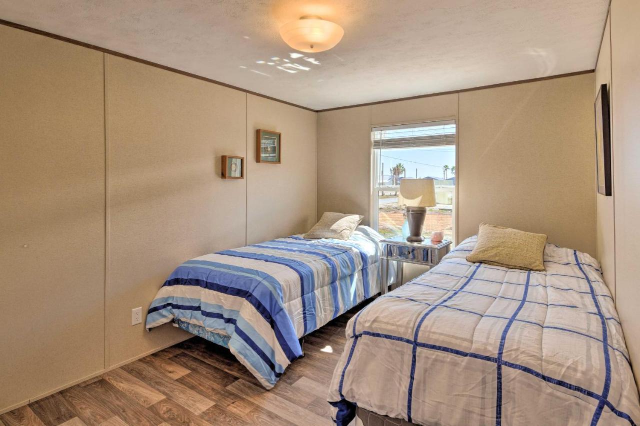 Quaint Port Oconnor Home - 3 Mi To Beach! Port O'Connor Ngoại thất bức ảnh